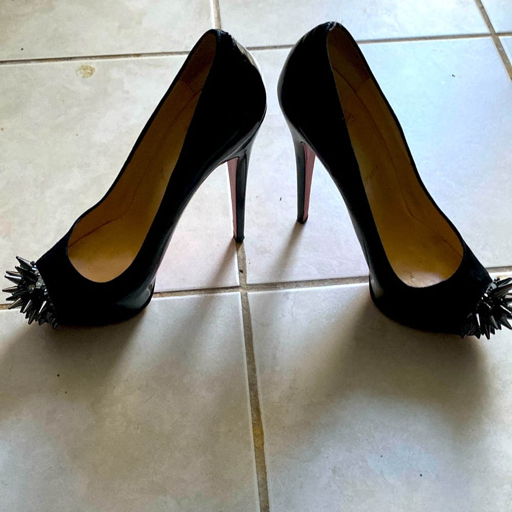 Christian Lutine classic meteors hardly worn perfect for that rock ‘n’ roll look